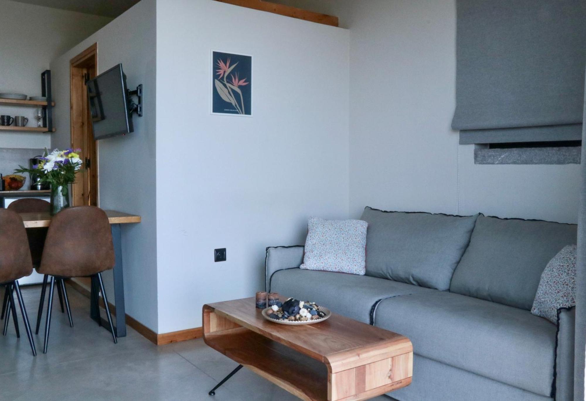 Apartament Petrichor Kalamata Zewnętrze zdjęcie
